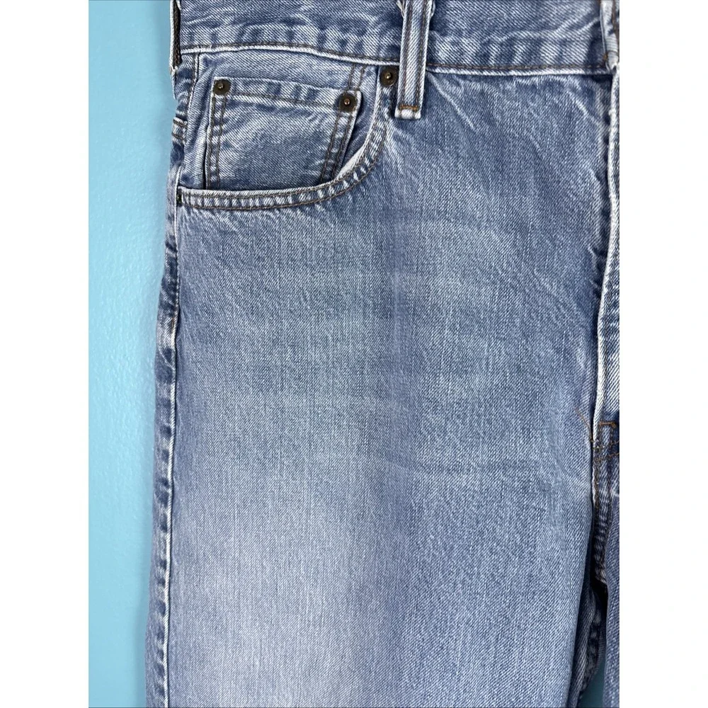Levi's 569 Jeans Mens 38x32 Blue Loose Straight Light Wash Denim Pants